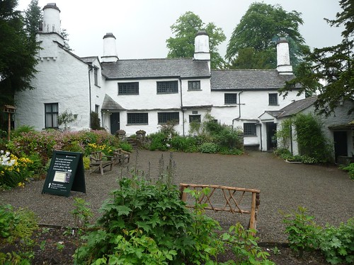 NT Townend Windermere - House