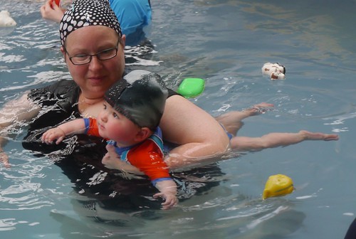 Eskil's First Swimming Lesson