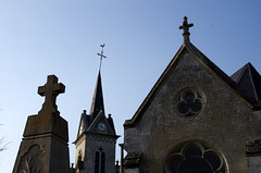 Vauchelles-les-Quesnoy (monument-aux-morts et église) 1166