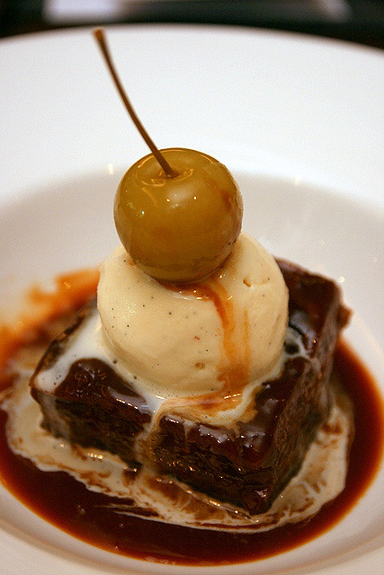 Steamed Toffee and Date Pudding