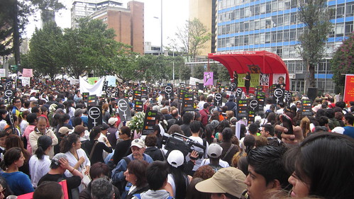 Assemblée au Parc National de Bogotá, le 3 juin 2012