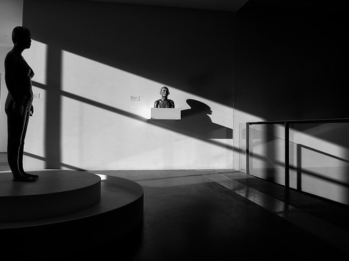 Light and Shade Study at the GOMA by starfishmoments