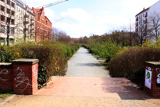 Blick vom Engelbecken den ehemaligen Luisenstädtischen Kanal entlang.