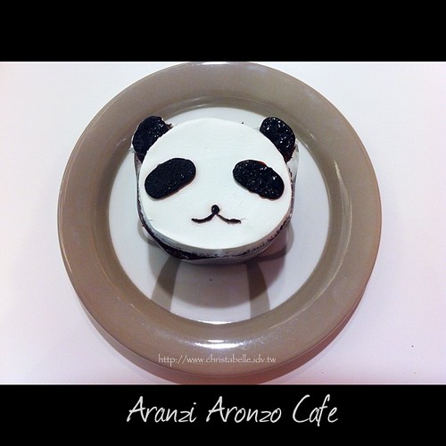 Aranzi Aronzo Cafe