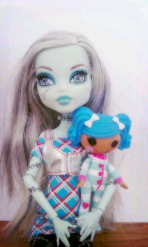Frankie & Mittens by Among the Dolls
