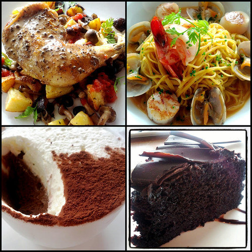 The Red Beanbag, Publika - mains and dessert