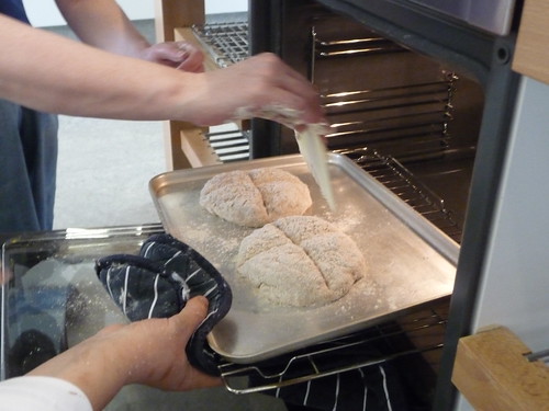 Cutting Soda bread