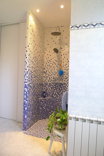 renovation salle de bains by Dépannage domestique