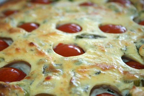 34 - Ricotta-Tomatenauflauf mit Ziegenfrischkäse / Ricotta tomato casserole with goat cream cheese - CloseUp