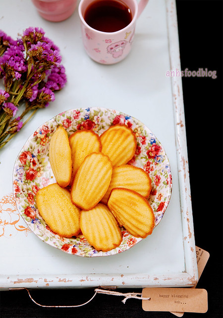Maple Syrup madeleines