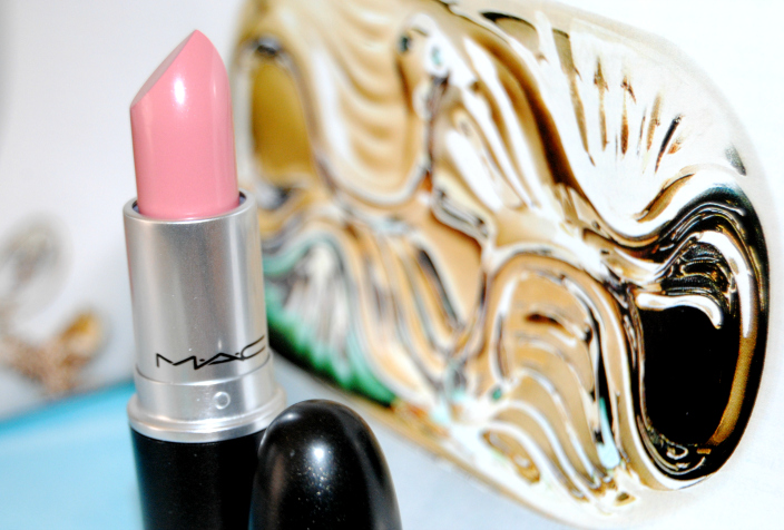 Creme Cup MAC Lipstick 4B