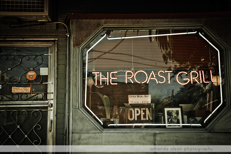 Roast Grill Sign