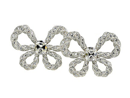 Diamond-Earrings-Platinum-Diamond-Cushion-cut-twisted_796-079