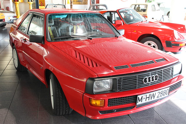 Audi Sport Quattro 5 Zylinder 2093 ccm 306 PS 250 km h Baujahr 1983