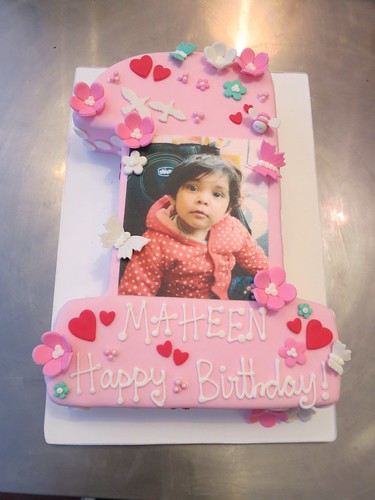1st Birthday Photo Cake by CAKE Amsterdam - Cakes by ZOBOT