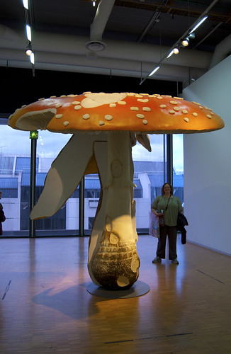 Carston Holler - Giant Triple Mushroom