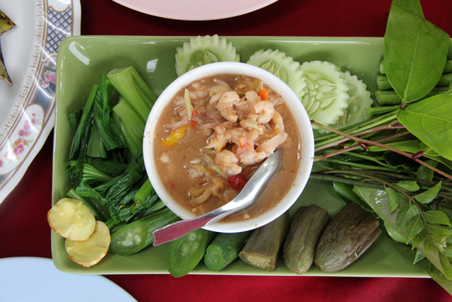 Nam Prik Goong Sot (Shrimp Sauce) น้ำพริกกุ้งสด