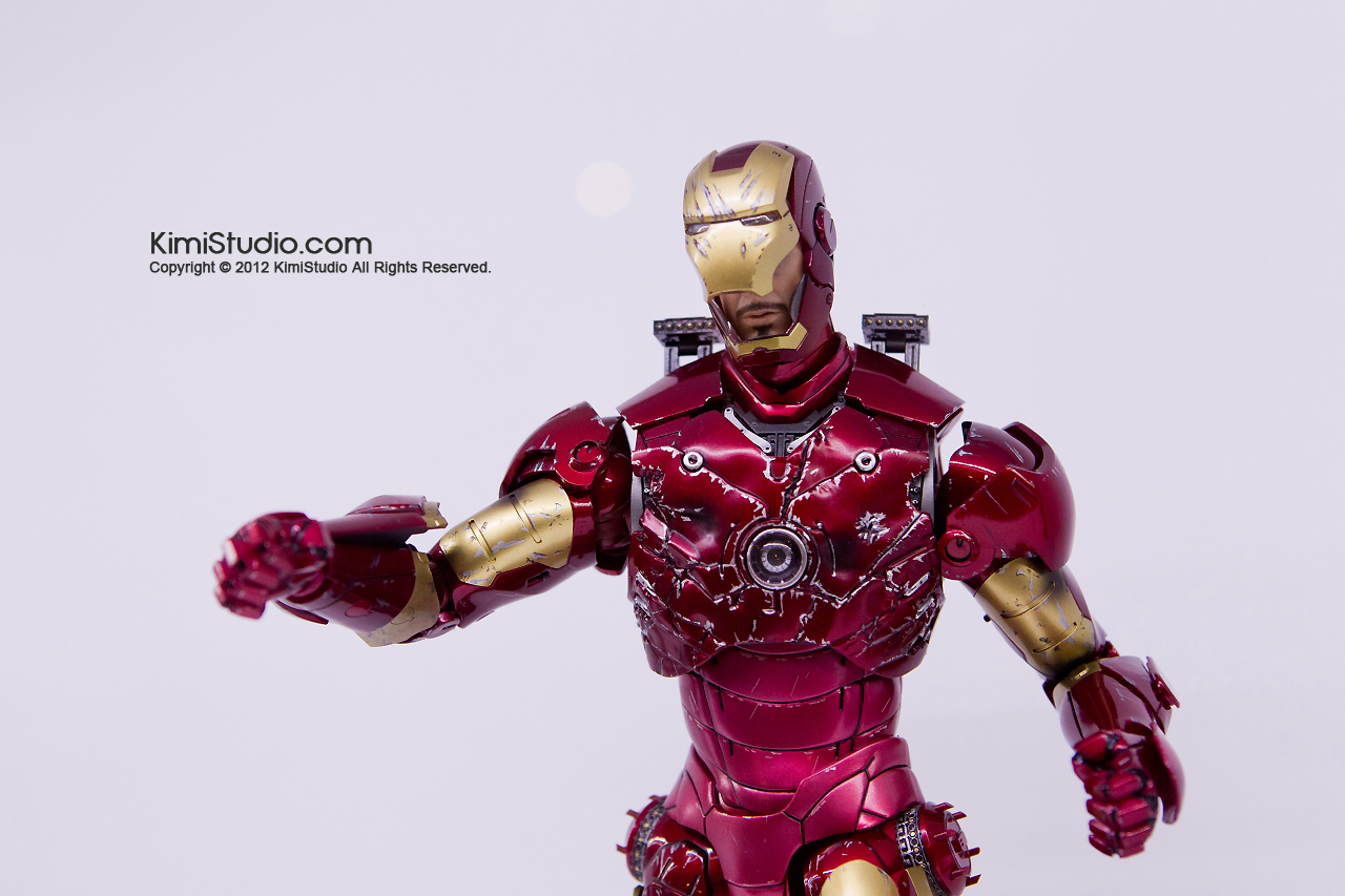 2011.11.12 HOT TOYS-057
