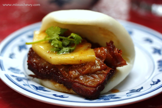 Special Braised Pork Ribs with Flat Buns @ $12, $24
