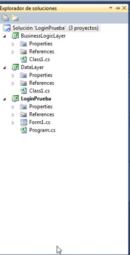 LoginPrueba - Microsoft Visual Studio (Administrador)_2012-06-19_14-44-15