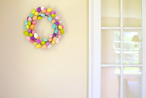 Colorful Easter egg wreath.
