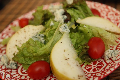 D'Anjou Pear Salad with Blue Cheese and Grape Tomato