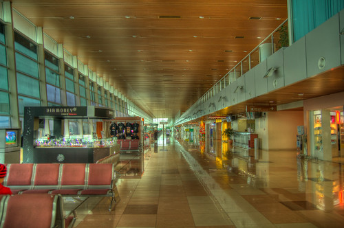 Kuching Airport by andruphotography