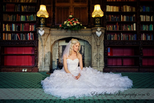 Aldermaston-Manor-Wedding-photos-L&A-Elen-Studio-Photograhy-blog-042