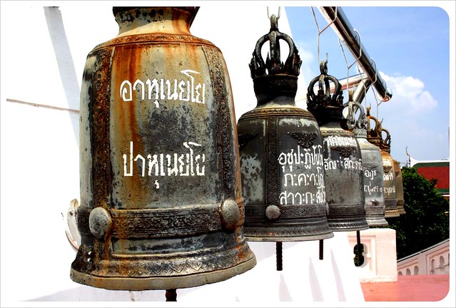 bangkok golden mount bells