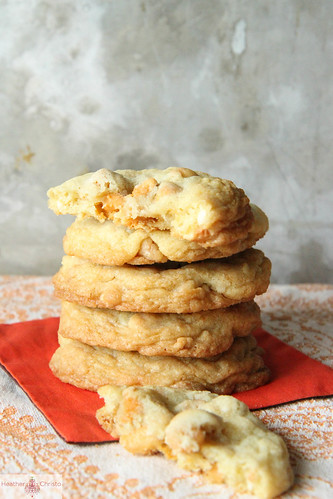 Cashew Butterscotch Cookies
