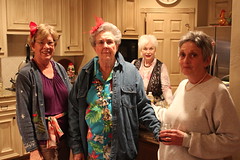 Peggy's 2014 Party, Theme "Tacky"