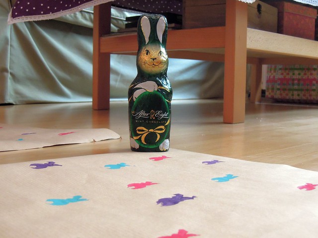 DIY bunny wrapping paper