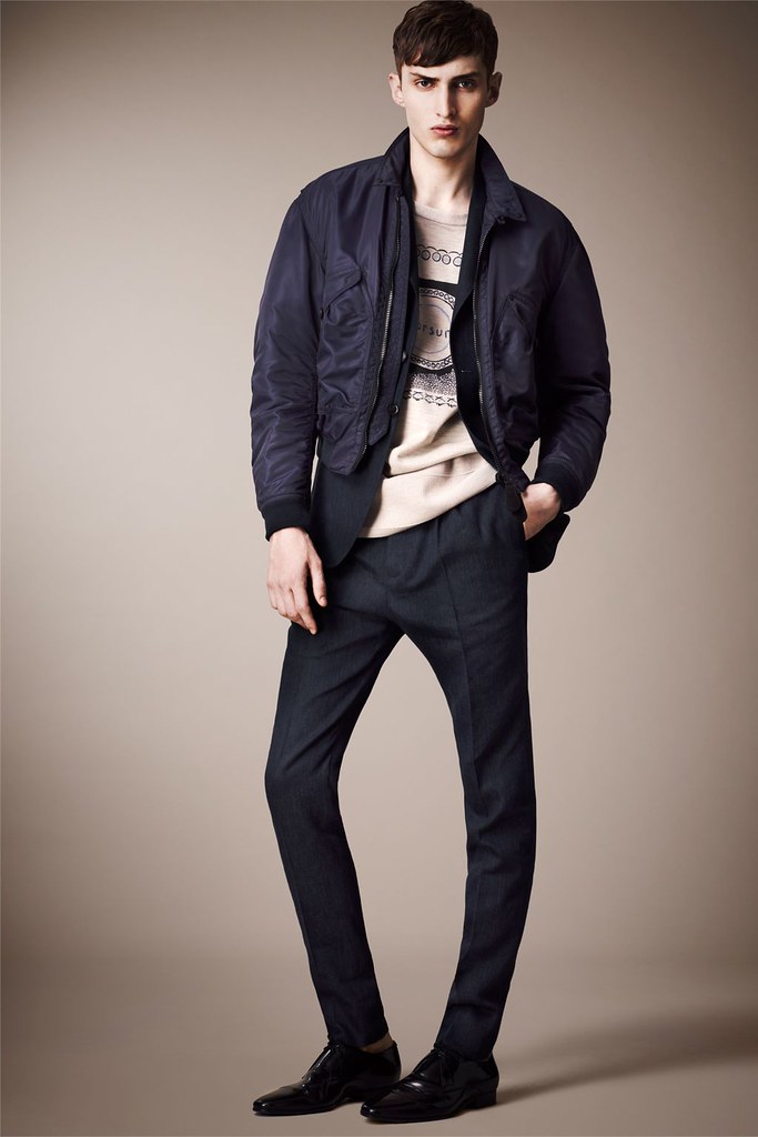 Charlie France0275_Burberry Prorsum’s Pre-​​Spring 2013 Collection(Homme Model)