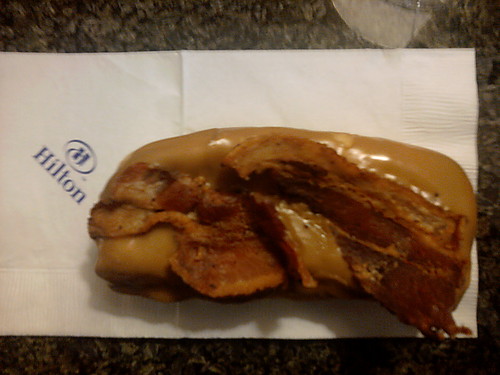 THAT JUST HAPPENED, @cidlough Brings Me A Bacon-Topped Doughnut From VooDoo