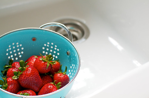 Strawberries awaiting their bath.