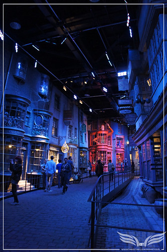 The Establishing Shot: The Making of Harry Potter Tour - Diagon Alley at night by Craig Grobler