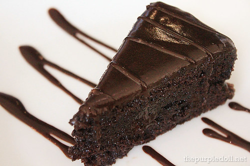 Super Moist Chocolate Cake P85