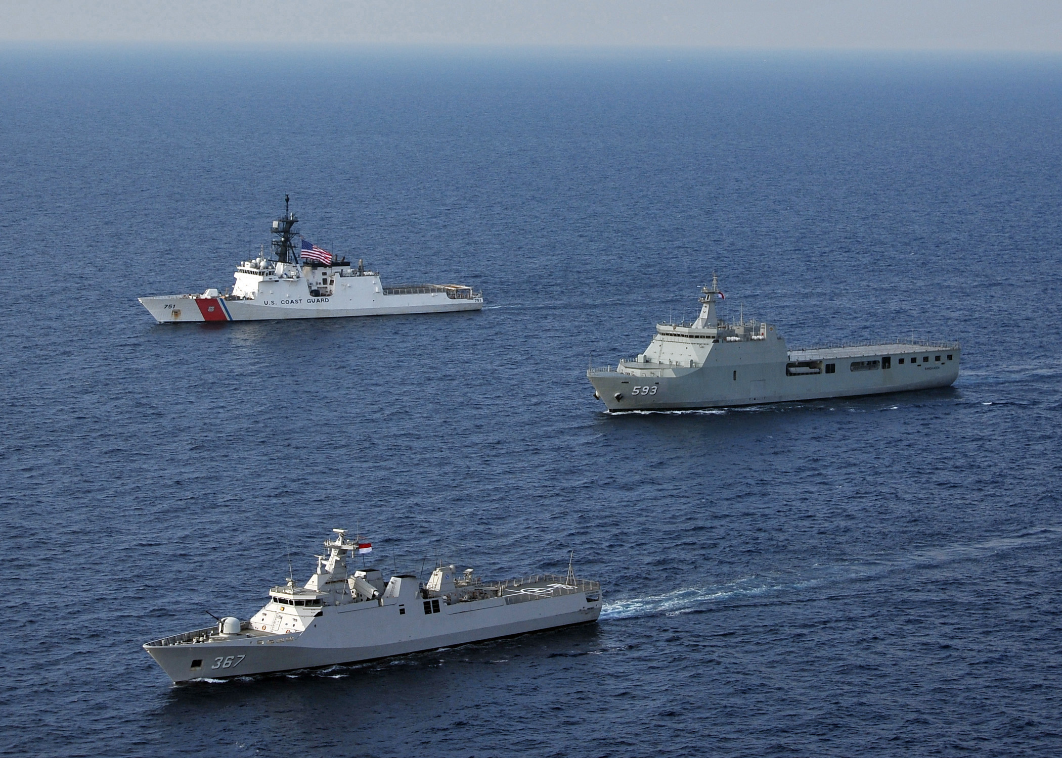 印尼海軍的367艦和593艦