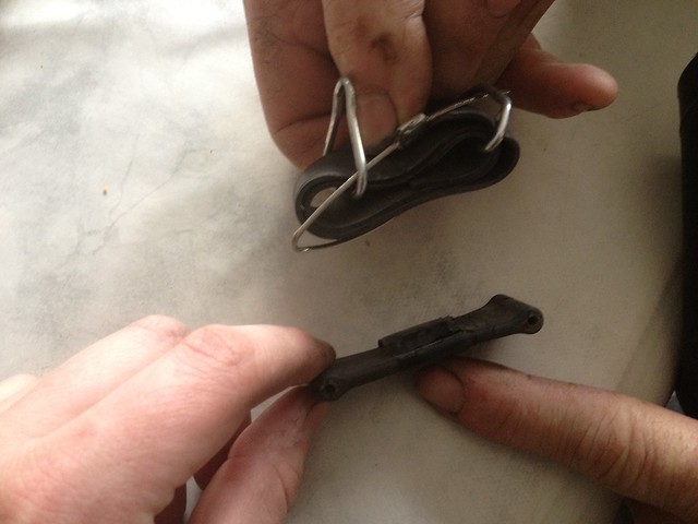 Reworking rubber strap with a strip of inner tube