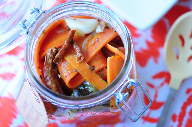 spicy pickled carrots