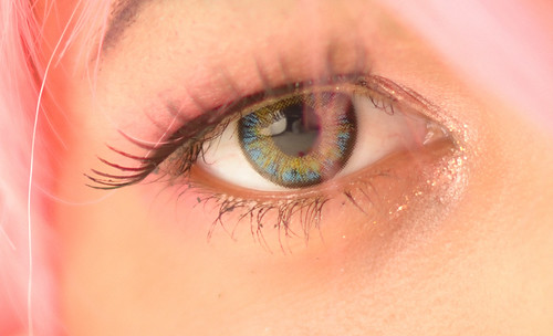 Pink Aleu Eye