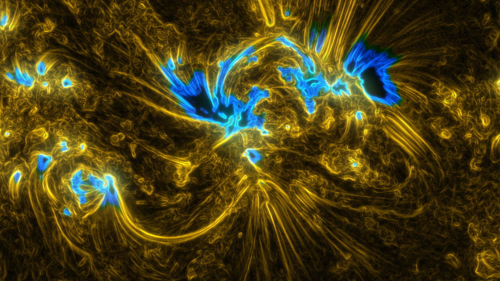 Incandescent Sun in Motion: Incredible Photography and HD Video by NASA
