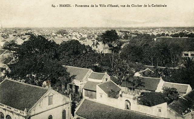 Toàn cảnh phố cổ Hà Nội nhìn từ tháp chuông Nhà thờ Lớn
