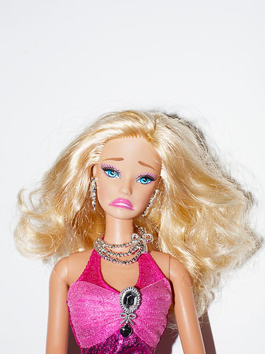Las Crónicas de la Prenda: Barbie asesina serial