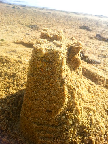 Si tu loupes un chateau de sable, t'as une excuse...