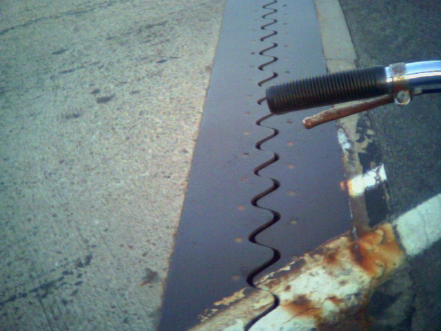 Expansion joint on the Perrysville Ave bridge over I-279.