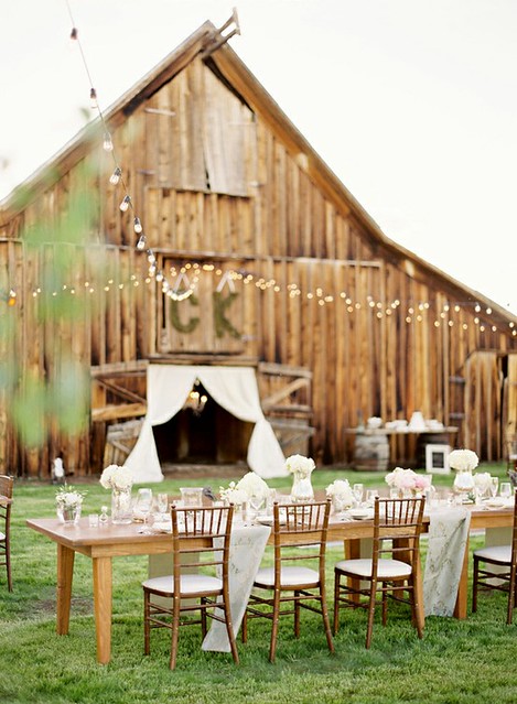 We love country weddings those celebrations of love and life amid the 