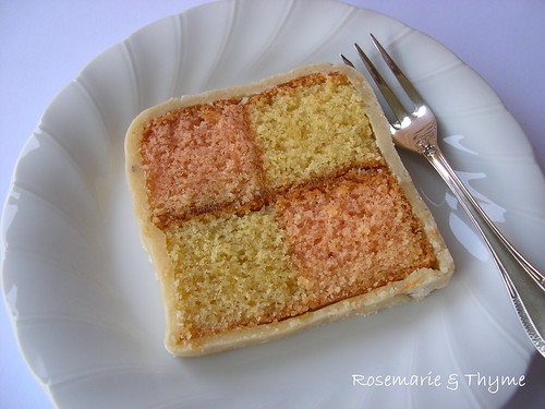 DSCN0300_battenberg cake_slice