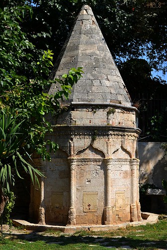 Garden of the Chania Archaeological Museum, Ottoman ablution fountain, September 2011