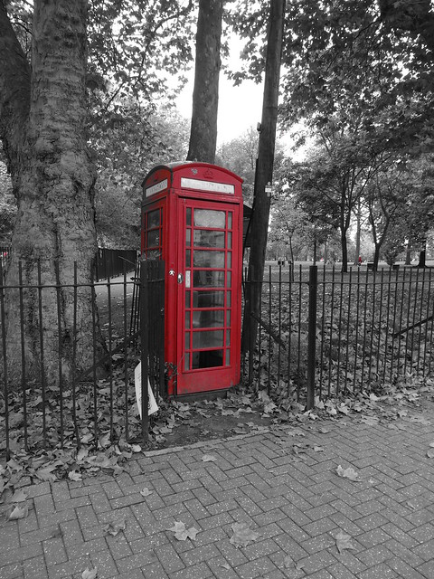 Red Telephone Box at Queen's Park